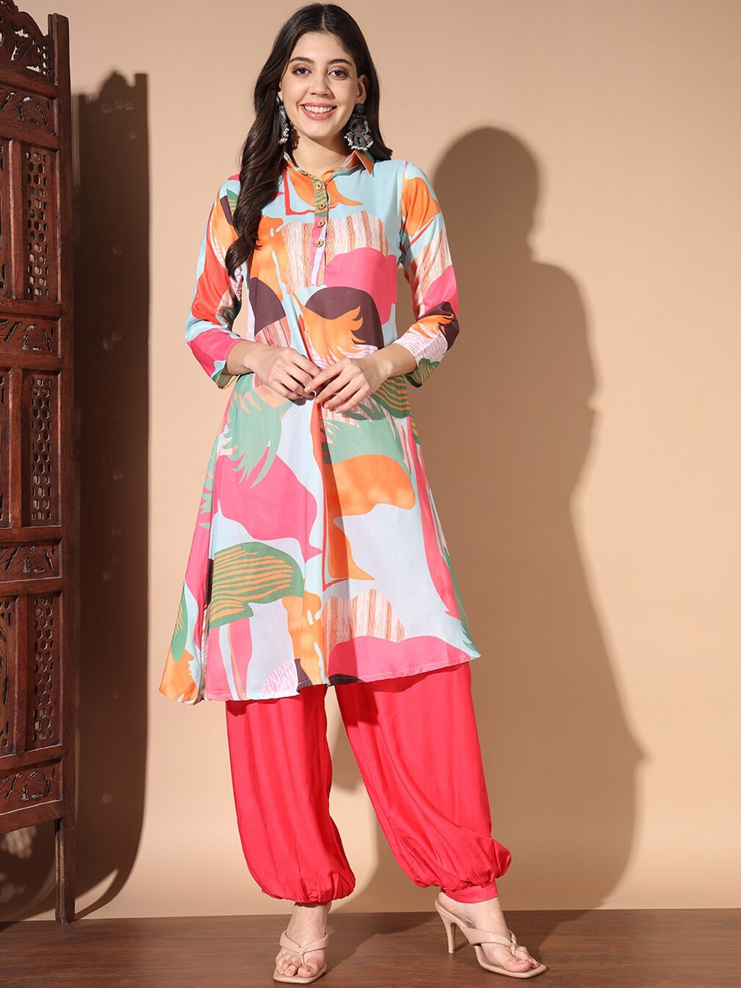 

MORLY Women Printed Regular Kurta with Salwar, Peach