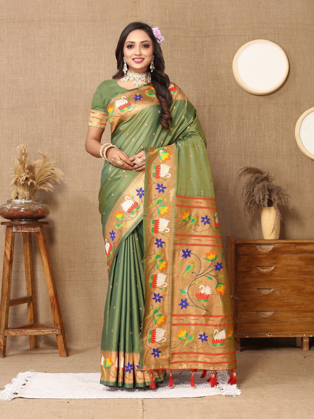 

Ekta Textiles Polka Dots Woven Design Zari Pure Silk Paithani Banarasi Saree, Green