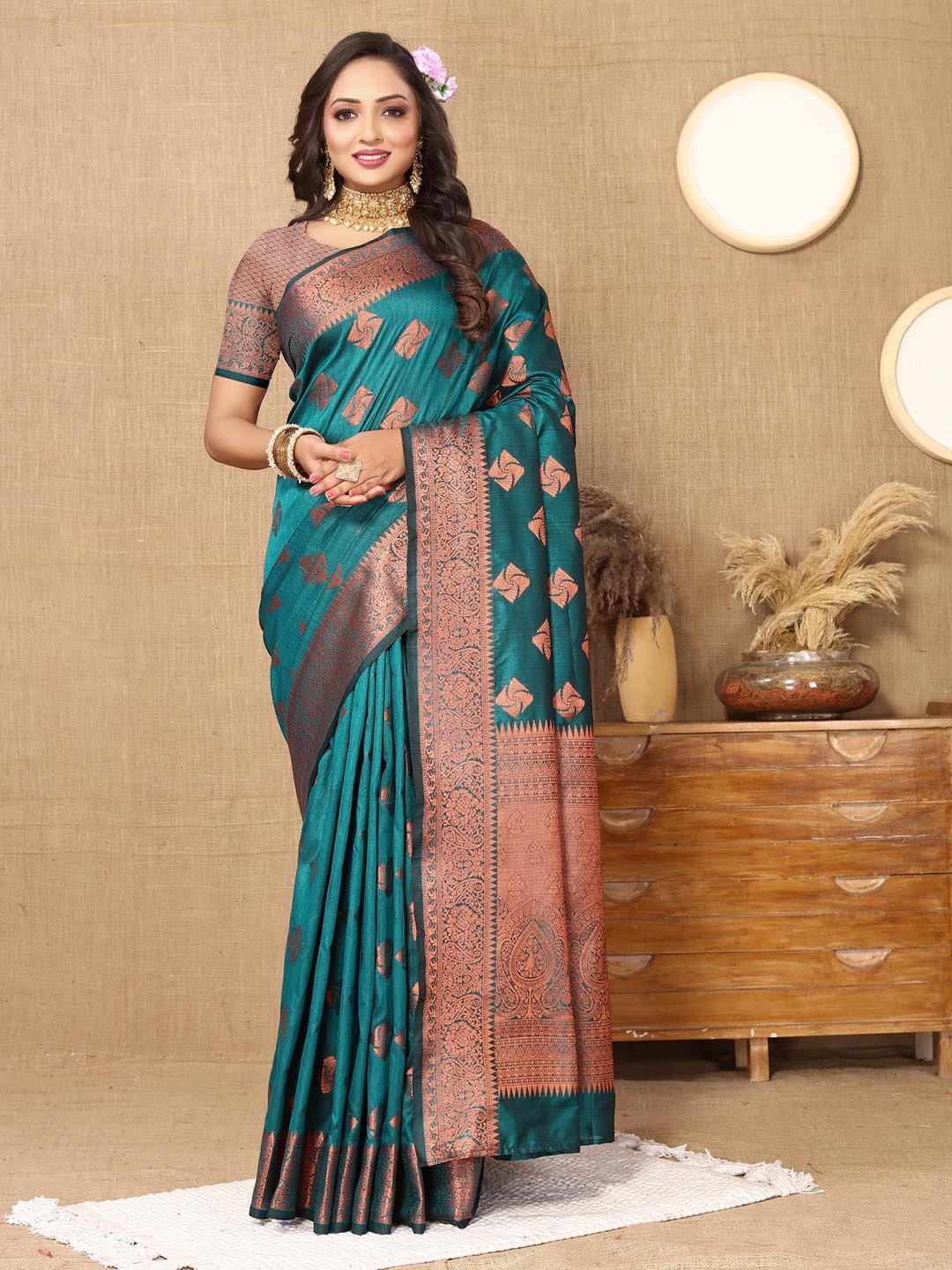 

Ekta Textiles Ethnic Motifs Woven Design Zari Pure Banarasi Silk Saree, Teal