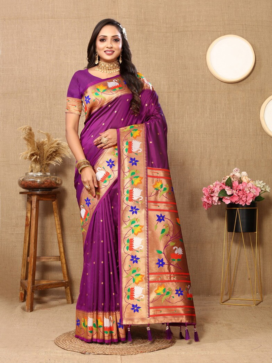 

Ekta Textiles Floral Woven Design Zari Pure Silk Paithani Saree, Purple