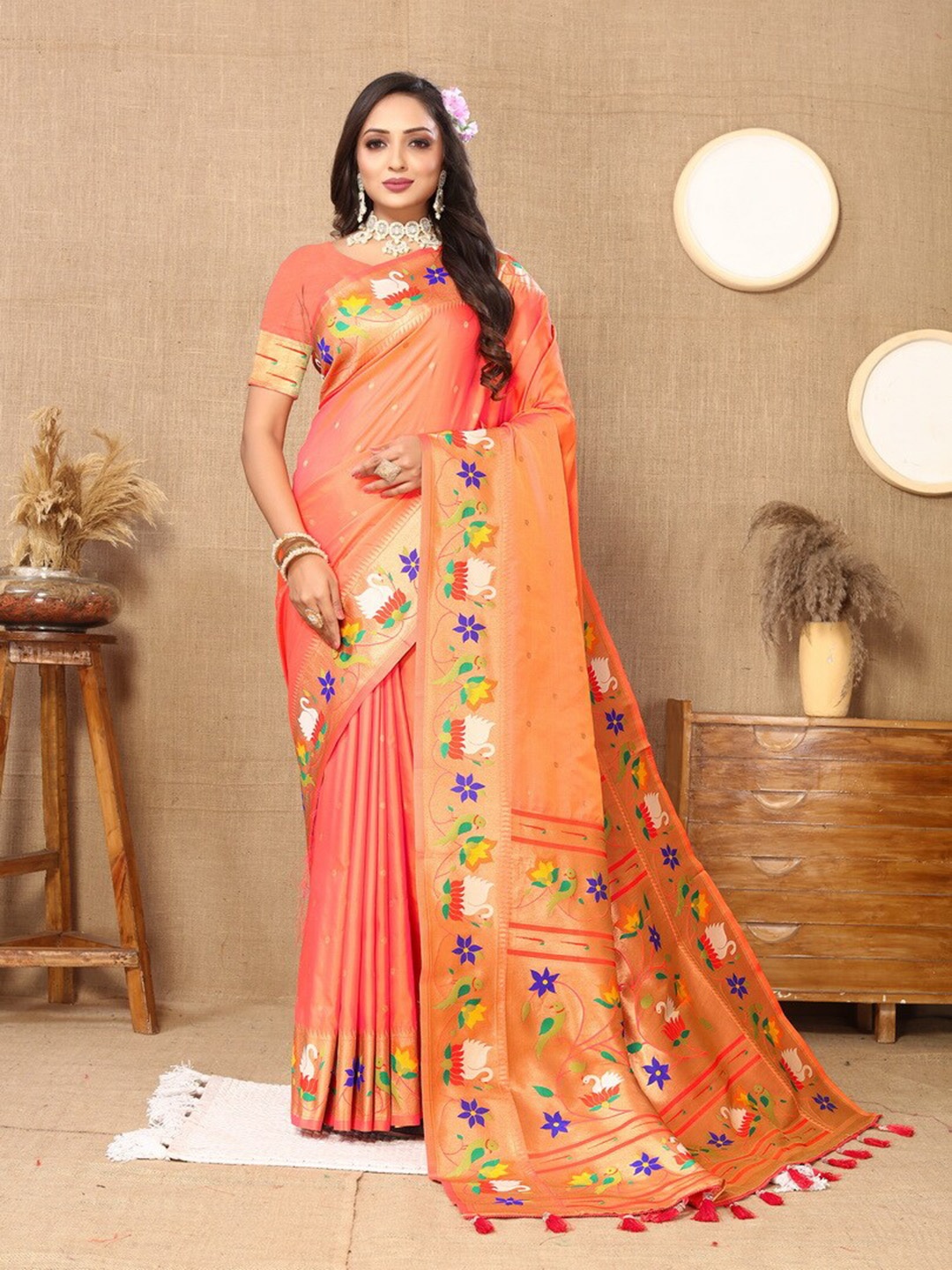 

Ekta Textiles Floral Woven Design Zari Pure Silk Paithani Saree, Peach