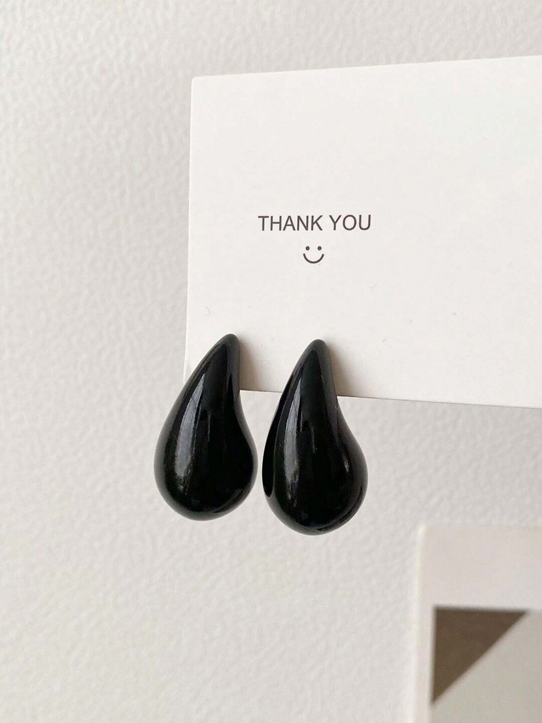 

VAGHBHATT Stainless Steel Teardrop Shaped Studs Earrings, Black