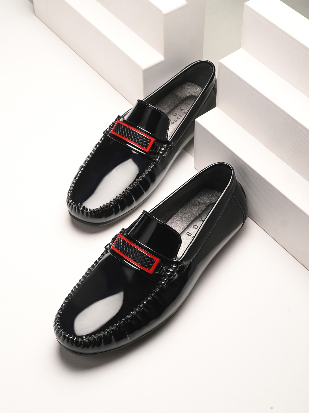 

San Frissco Men Lightweight Memory Foam Loafers, Black
