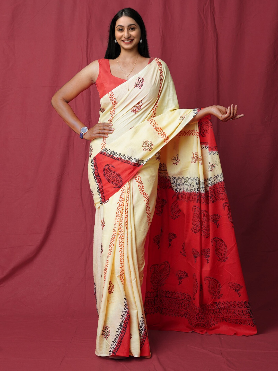 

Unnati Silks Ethnic Motifs Handloom Block Print Saree, Yellow