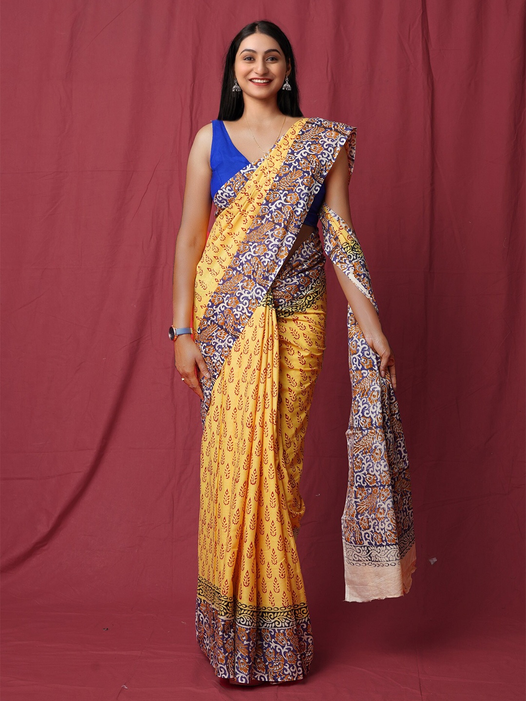 

Unnati Silks Ethnic Motifs Printed Pure Cotton Block Print Saree, Yellow