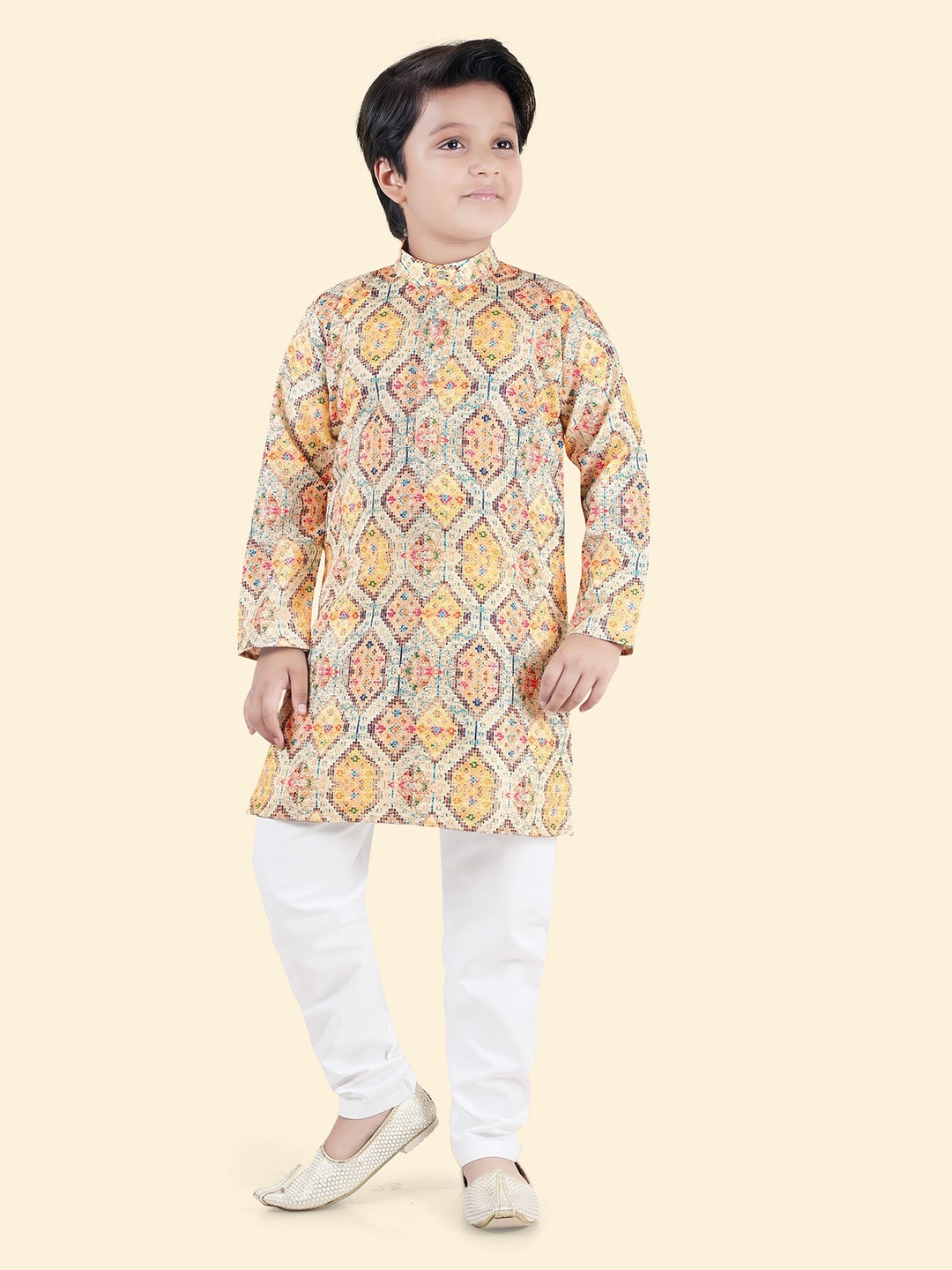 

Ethniks Neu-Ron Boys Ethnic Motifs Printed Regular Pure Cotton Kurta with Pyjamas, Gold