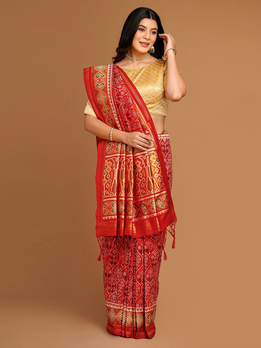 

saree.com Ethnic Motifs Zari Art Silk Saree, Red