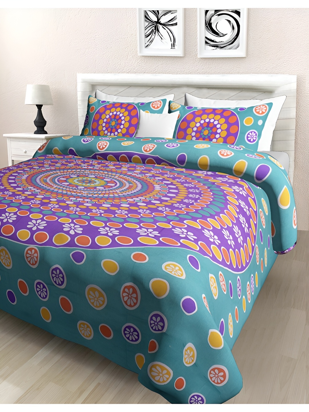 

POORAK Purple & Blue Geometric 104 TC Cotton Queen Bedsheet With 2 Pillow Covers