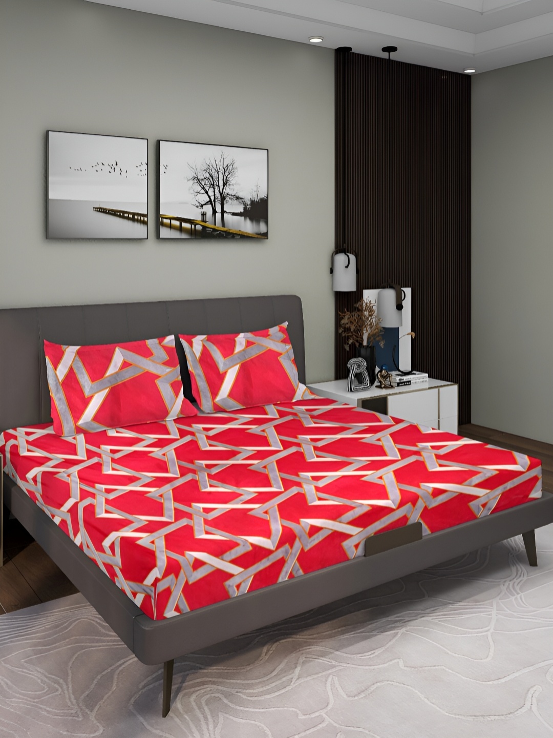 

Aura Red & Grey Geometric 160 TC Queen Microfiber Bedsheet With 2 Pillow Covers