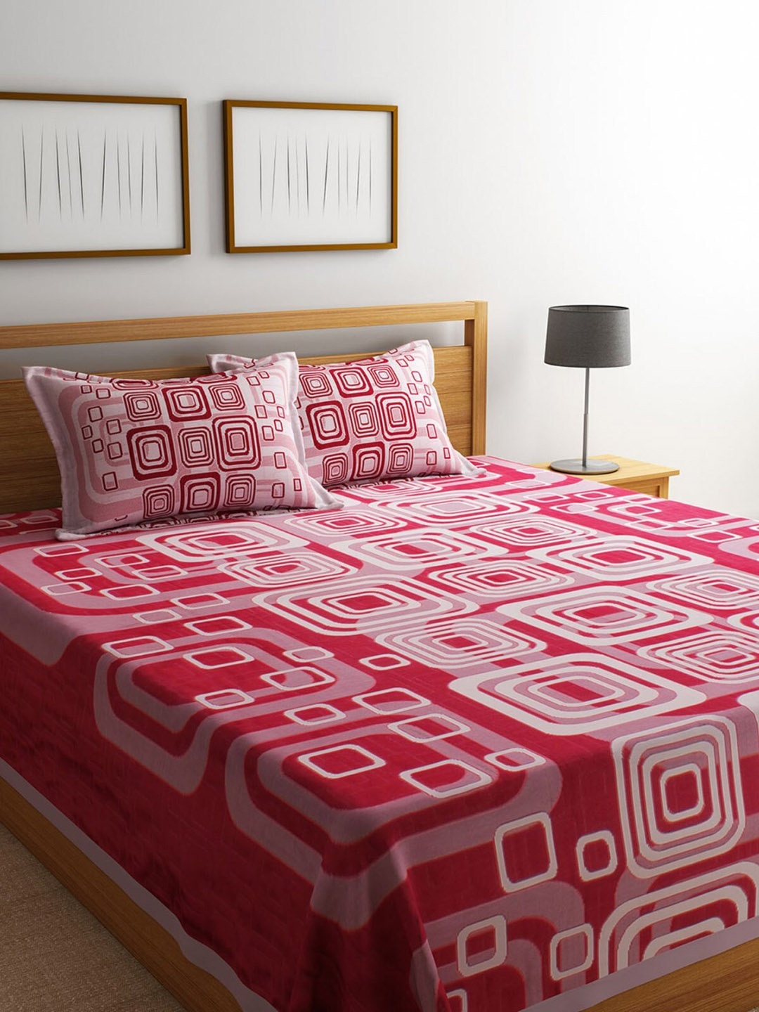 

Aura Red & White Geometric Woven 180 TC Queen Double Bed Cover With 2 Pillow Covers