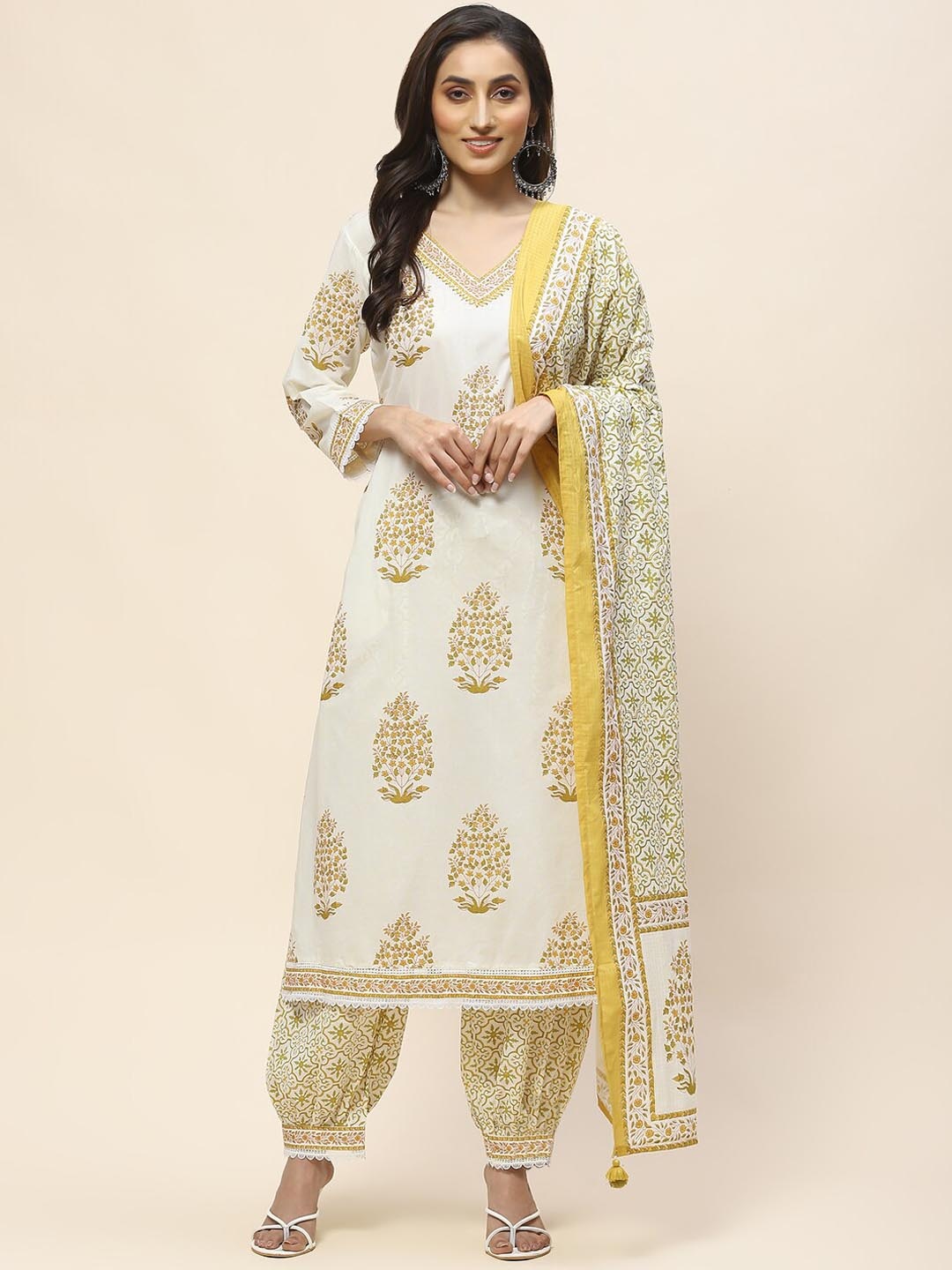 

Meena Bazaar Floral Printed Regular Kurta with Salwar & With Dupatta, Cream