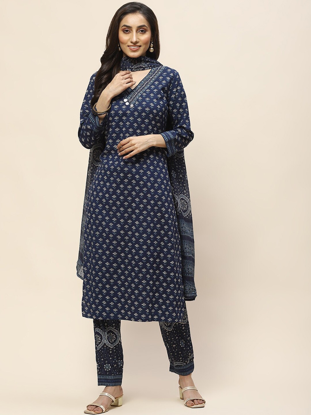 

Meena Bazaar Floral Printed Regular Kurta with Trousers & With Dupatta, Navy blue