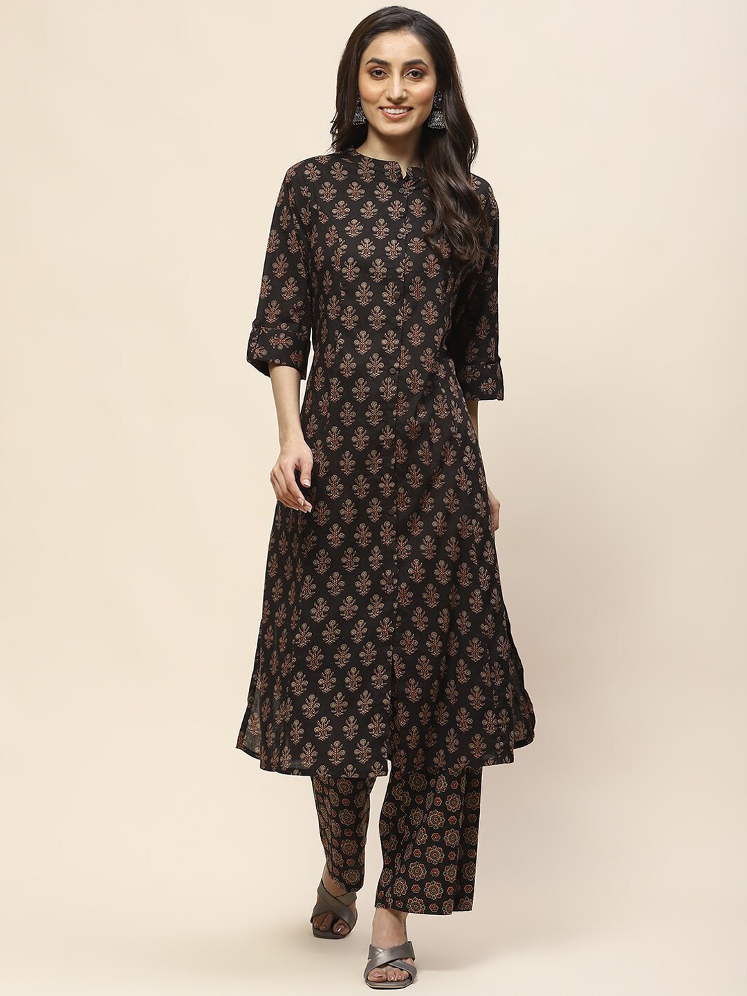 

Meena Bazaar Ethnic Motifs Printed Mandarin Collar Straight Kurta with Palazzos, Black