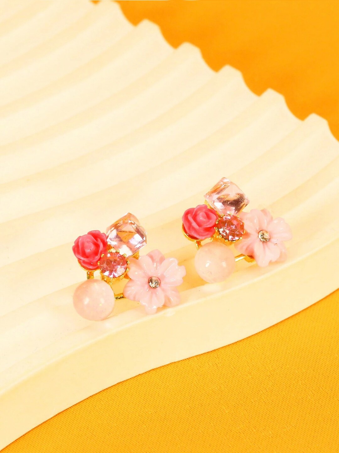 

VAGHBHATT Floral Studs Earrings, Pink