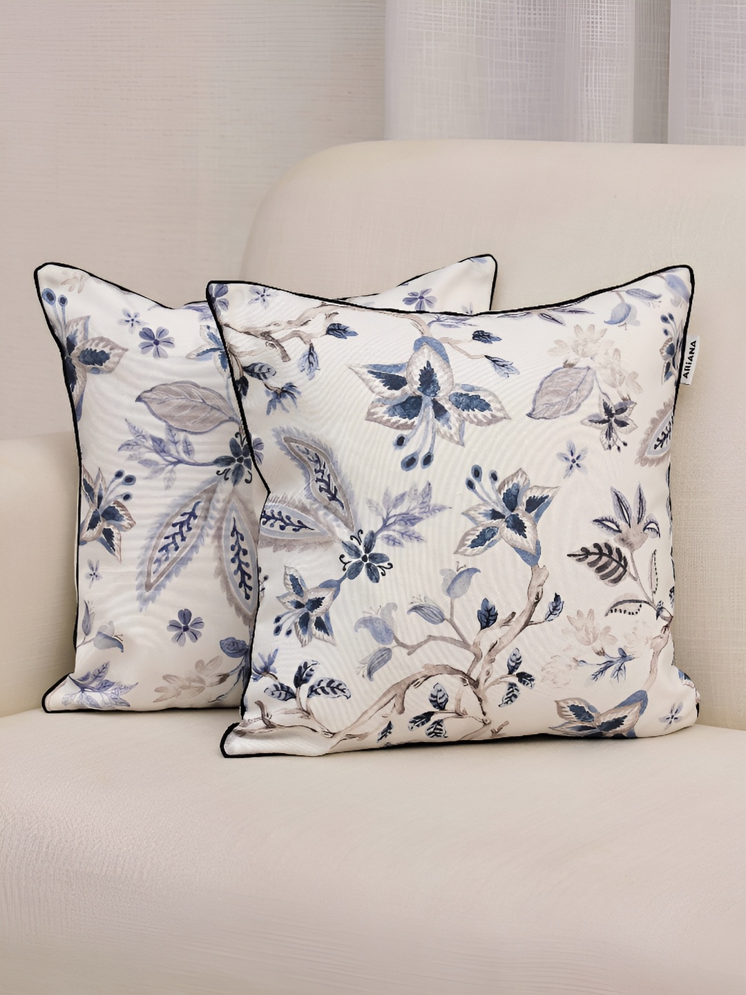 

Ariana White & Blue 2 Pieces Floral Cotton Square Cushion Covers