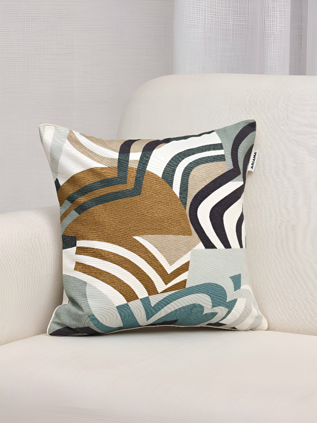 

Ariana White & Brown Geometric Square Cushion Cover