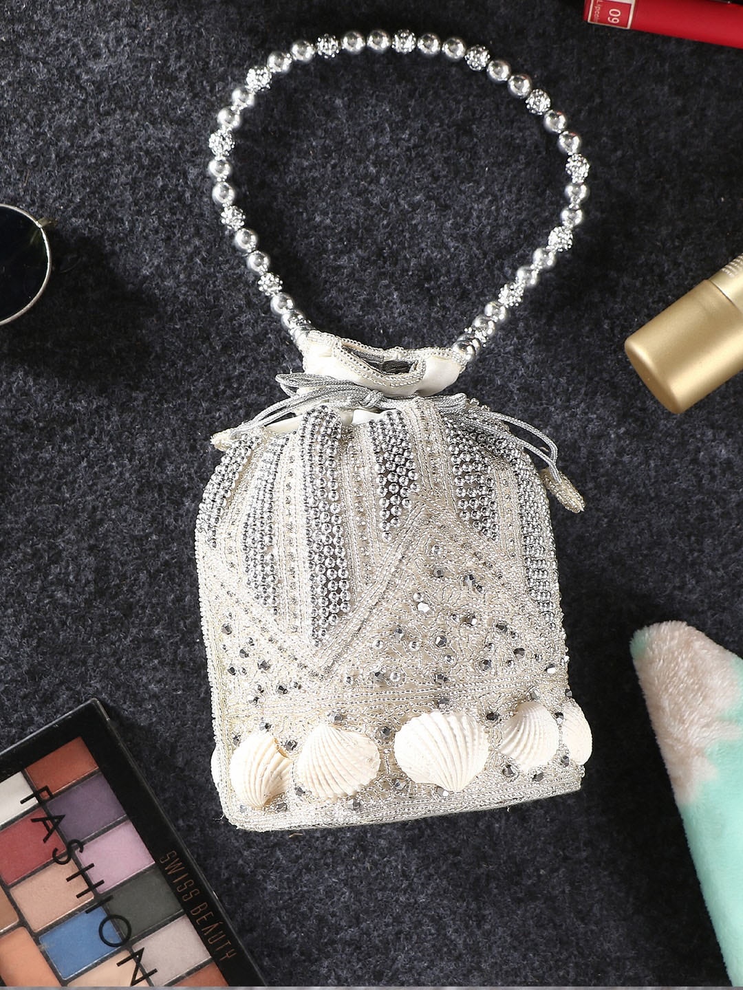 

Exotic Embellished Potil Clutches, Silver
