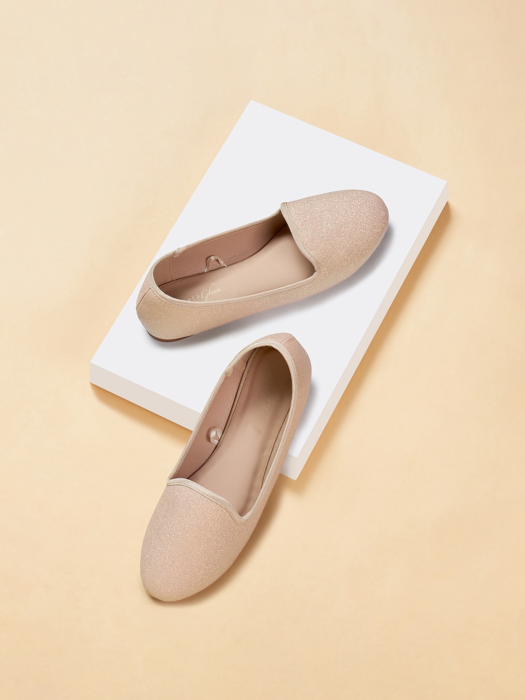 

Forever Glam by Pantaloons Textured Round Toe Ballerinas, Rose gold