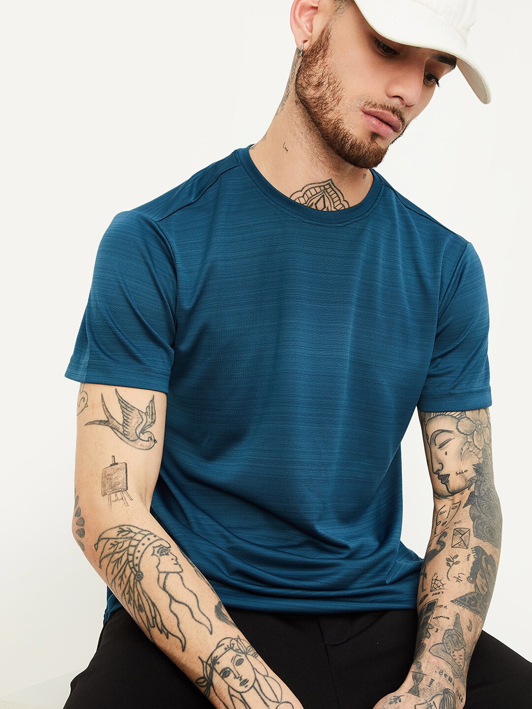 

max Men Round Neck Short Sleeves T-shirt, Blue