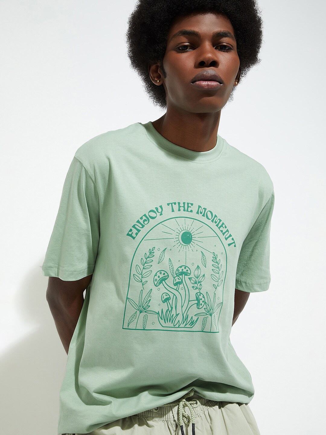 

max URB_N Typography Printed Round Neck Short Sleeves Cotton T-shirt, Green