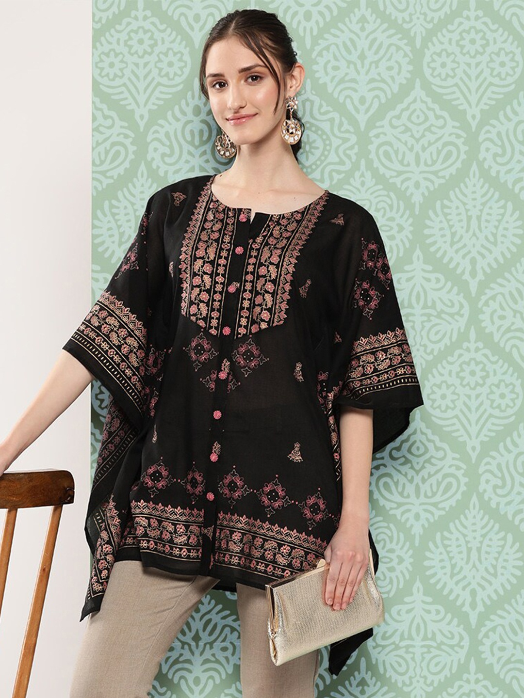 

Yufta Printed Notched Neck Kimono Sleeves Cotton Kaftan Top, Black