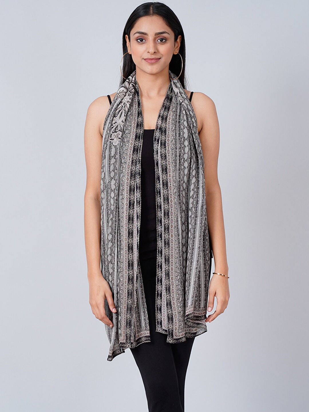 

First Resort by Ramola Bachchan Animal Printed Georgette Stole, Grey