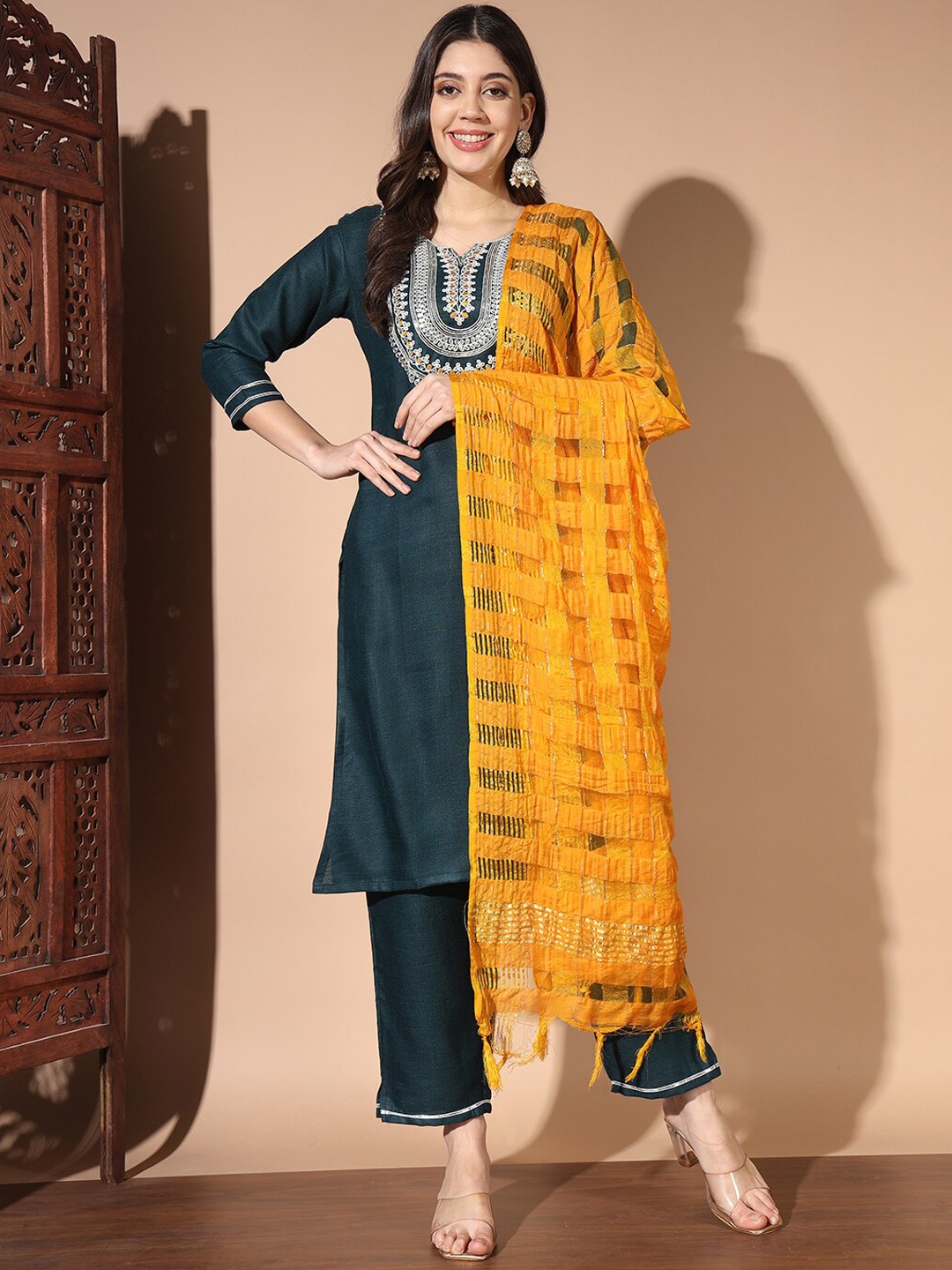 

MORLY Women Yoke Design Round Neck Thread Work Straight Kurta Set, Teal