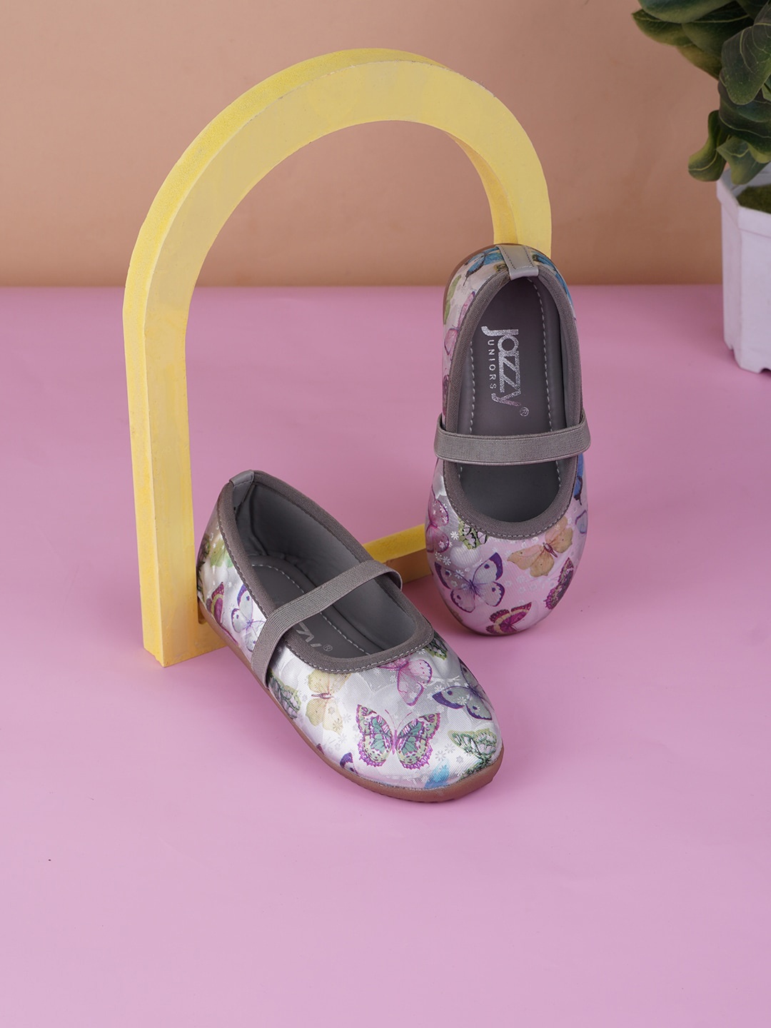 

Jazzy Juniors Girls Printed Ballerinas, Grey