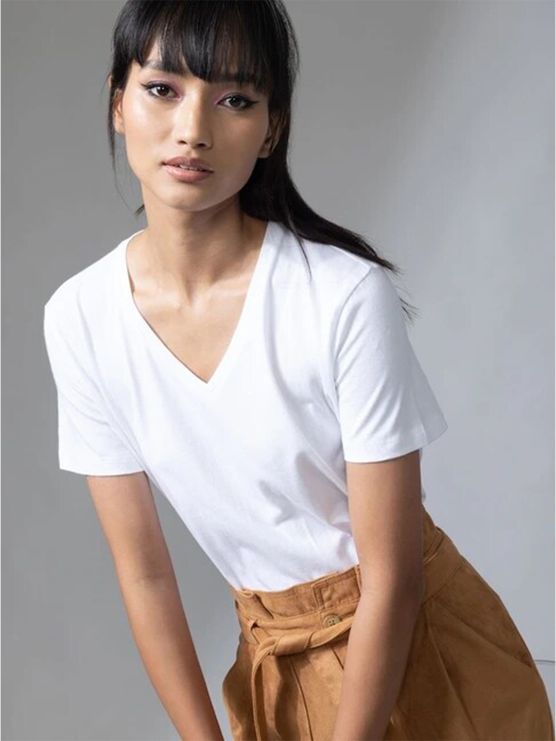 

COLOR CAPITAL Pack Of 2 V-Neck Short Sleeves Regular Tops, White