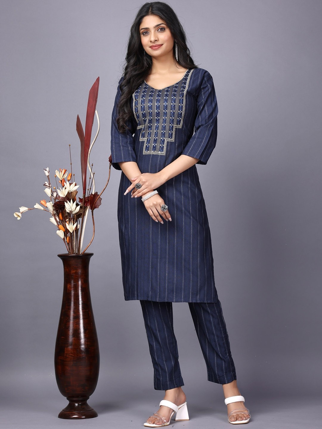 

Anouk Striped Regular Thread Work Kurta with Trousers, Navy blue