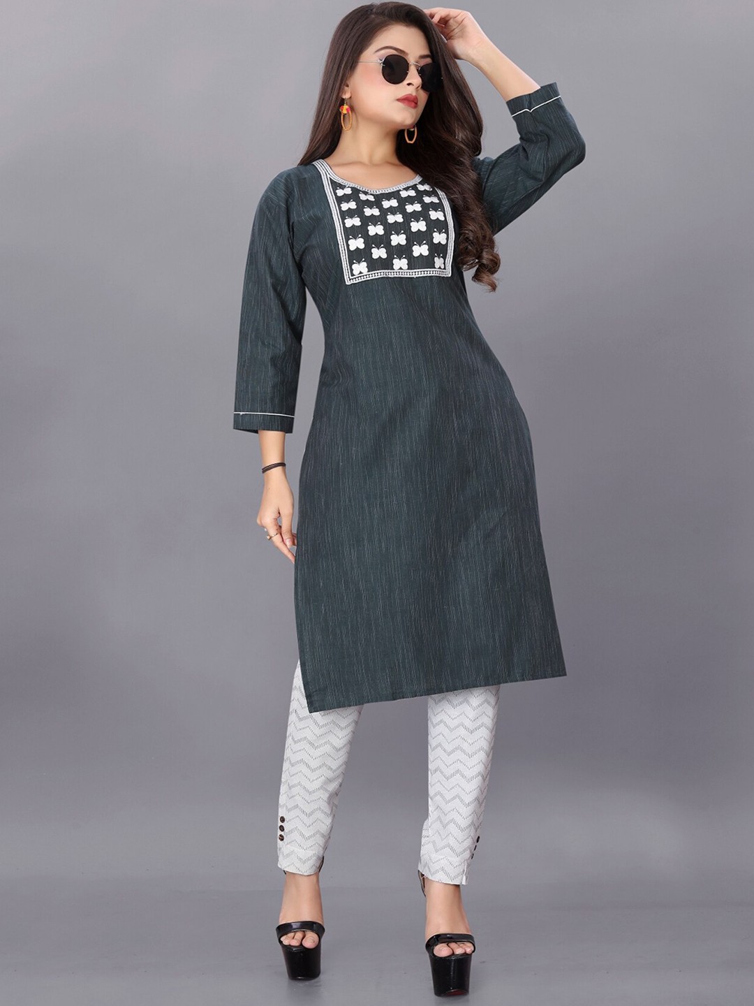 

Anouk Green Floral Yoke Design Thread Work Kurta with Trouser