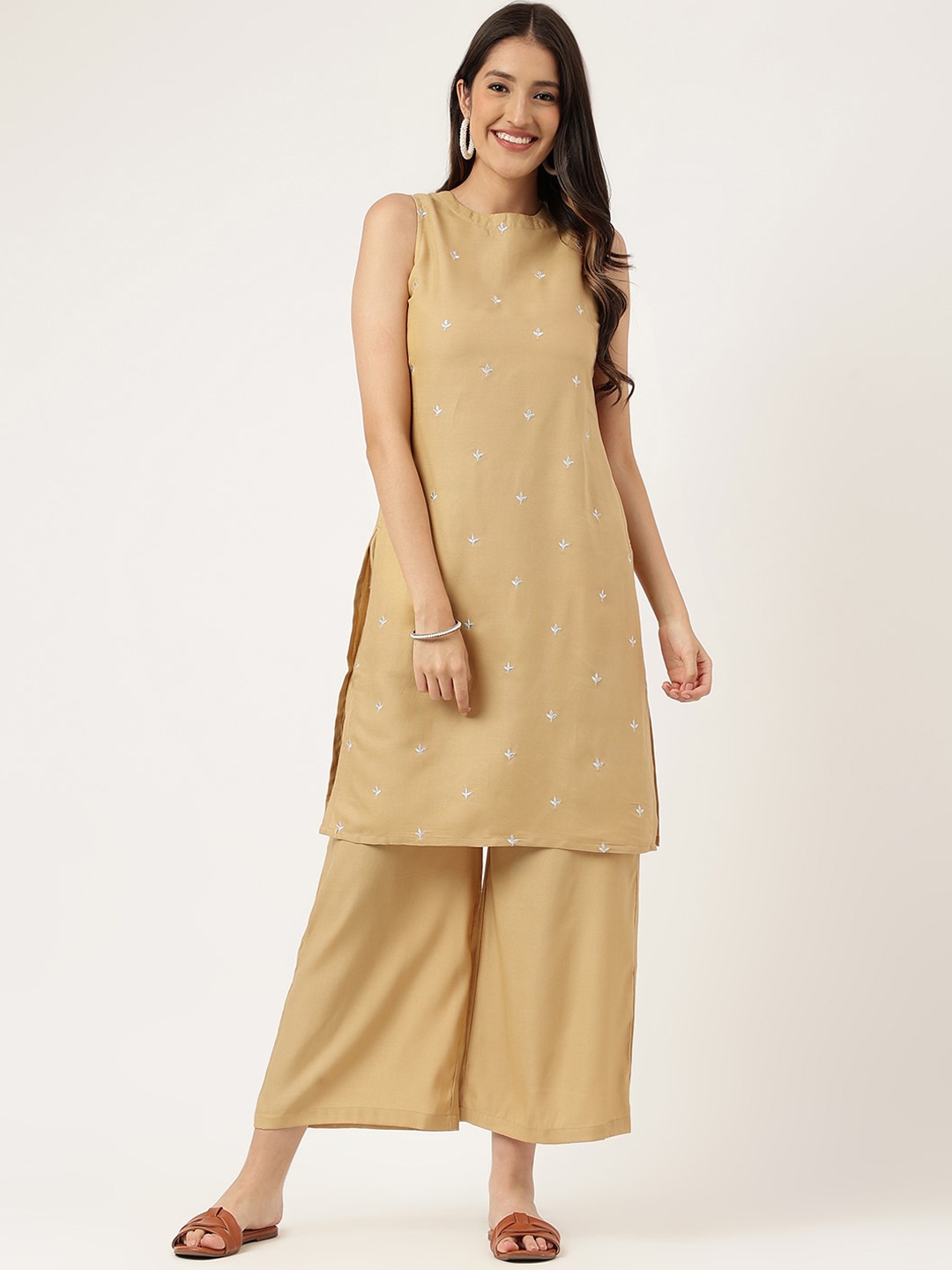 

Cora Floral Embroidered Thread Work Kurta with Palazzos, Brown