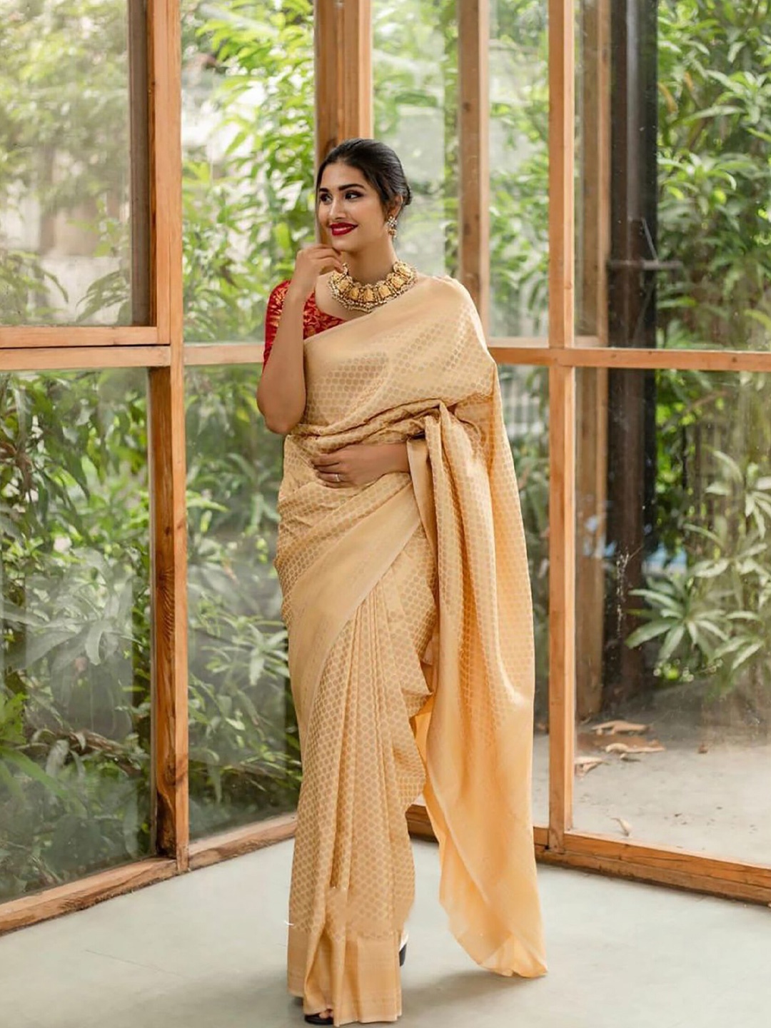 

BerMondsey Ethnic Motifs Woven Design Zari Banarasi Designer Saree, Beige