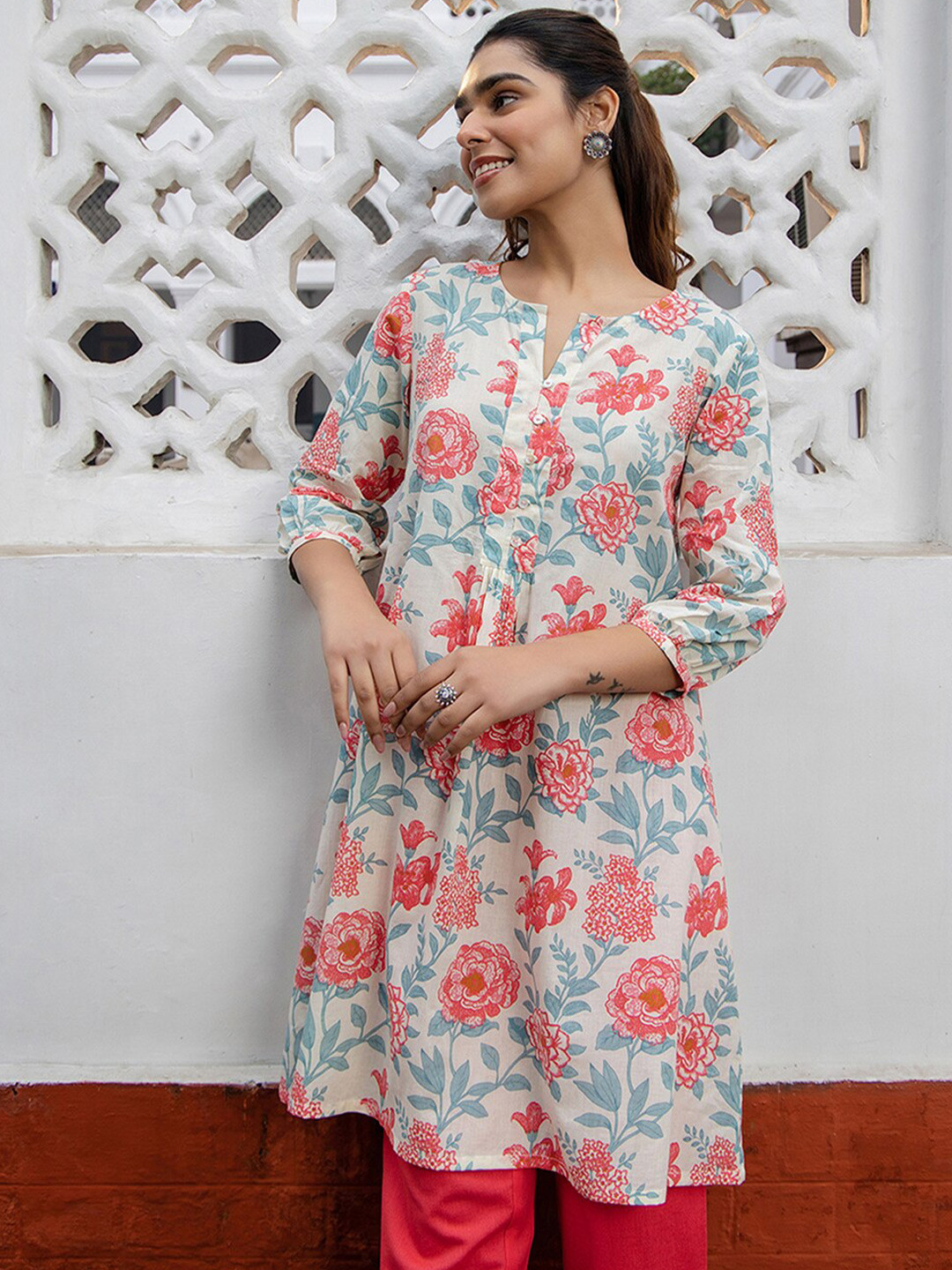 

Janasya Floral Printed keyhole Neck Pure Cotton A-Line Tunic, Cream