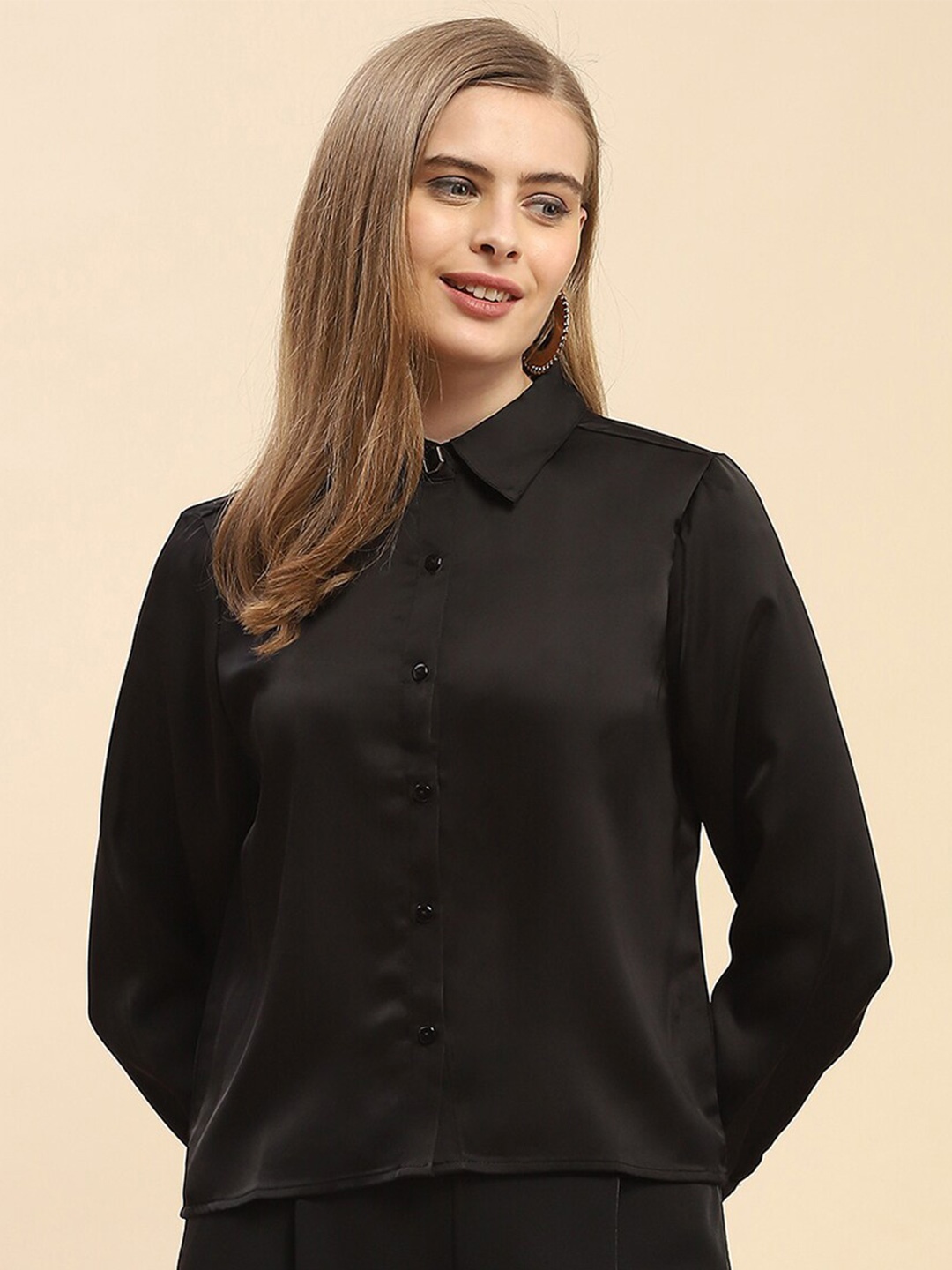 

CAMLA Regular Fit Spread Collar Casual Shirt, Black