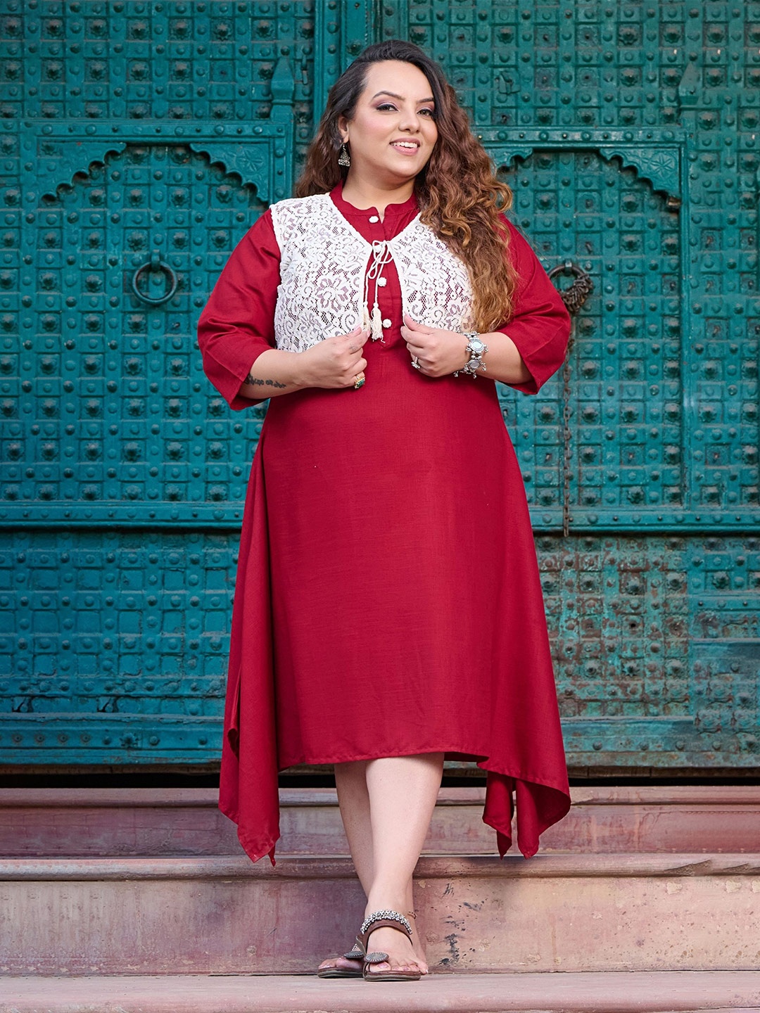 

PrettyPlus by Desinoor.com Plus Size Mandarin Collar Dress With Kiroshia Shrug, Maroon