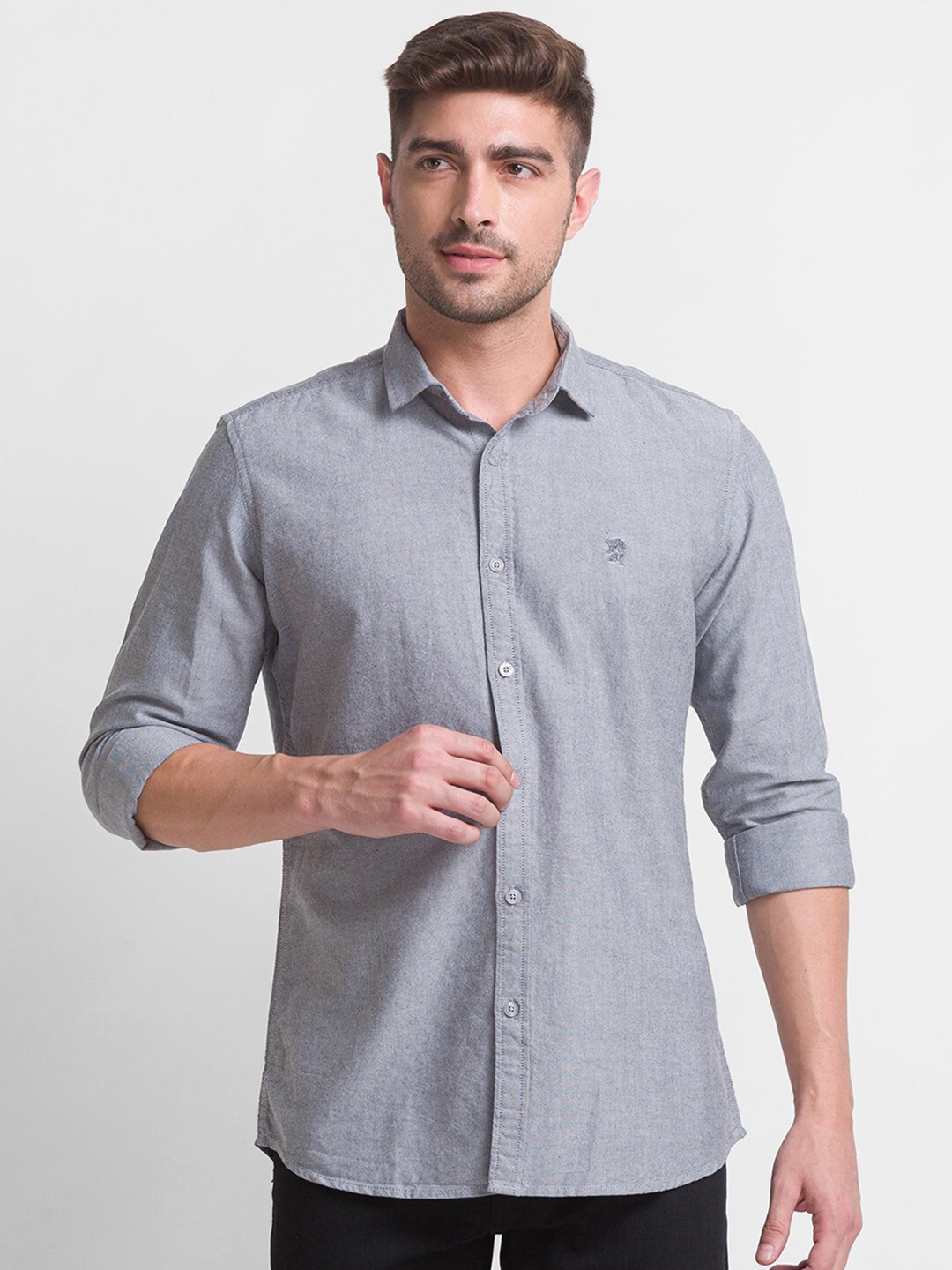 

GIORDANO Cotton Spread Collar Long Sleeves Slim Fit Opaque Casual Shirt, Black