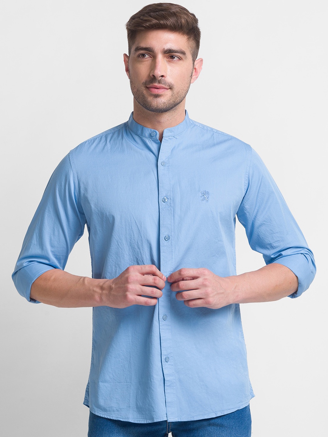 

GIORDANO Slim Fit Opaque Mandarin Collar Long Regular Sleeves Cotton Casual Shirt, Blue