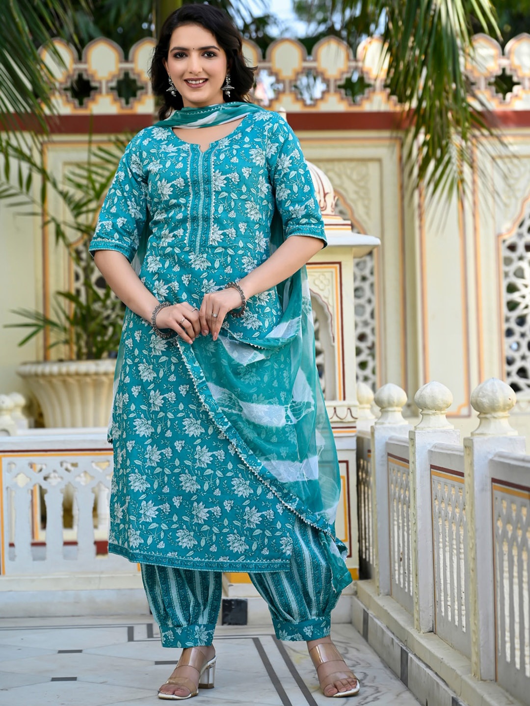 

D K W Floral Printed Pure Cotton Kurta with Salwar & Dupatta, Blue