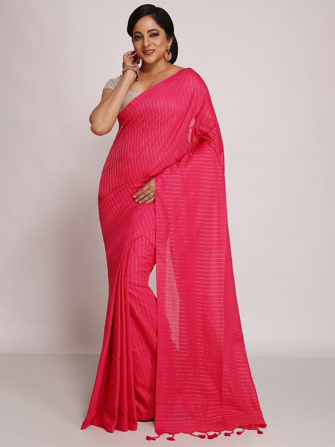 

WoodenTant Striped Zari Khadi Saree, Pink