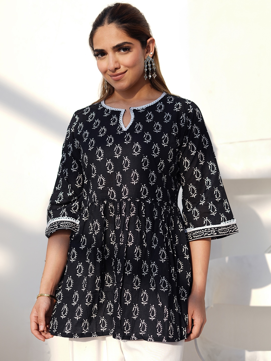 

Libas Paisley Printed Keyhole neck Three-Quarter Sleeves Pure Cotton A-Line Kurti, Black