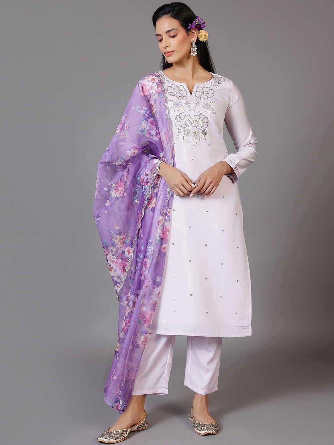 

Libas White Floral Yoke Design Sequinned Straight Kurta With Trousers & Dupatta, Lavender