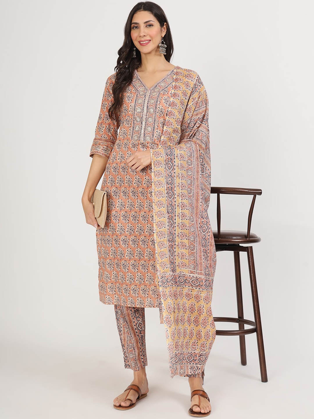 

Divena Floral Printed Pure Cotton Straight Kurta with Trousers & Dupatta, Maroon