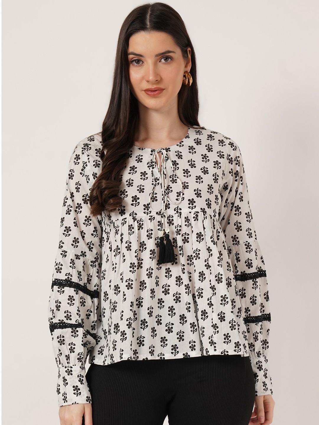 

COTLAND FASHION Floral Printed Tie-Up Neck Long Sleeves Cotton Top, White