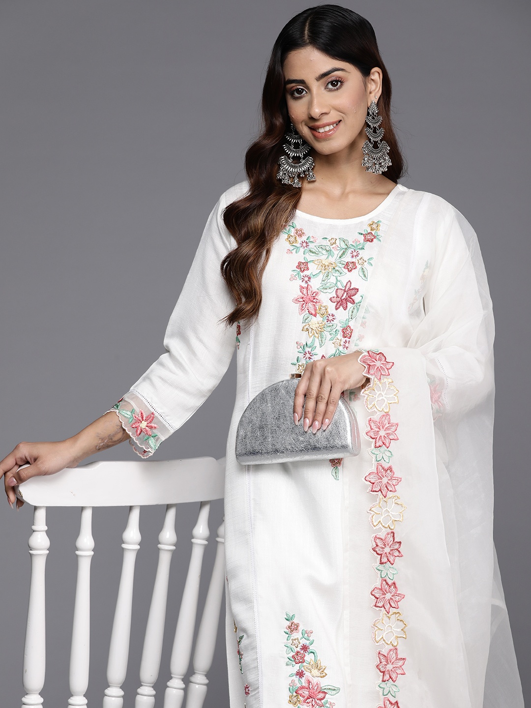 

Varanga Floral Embroidered Beads & Stones Pure Silk Kurta with Trousers & Dupatta, White