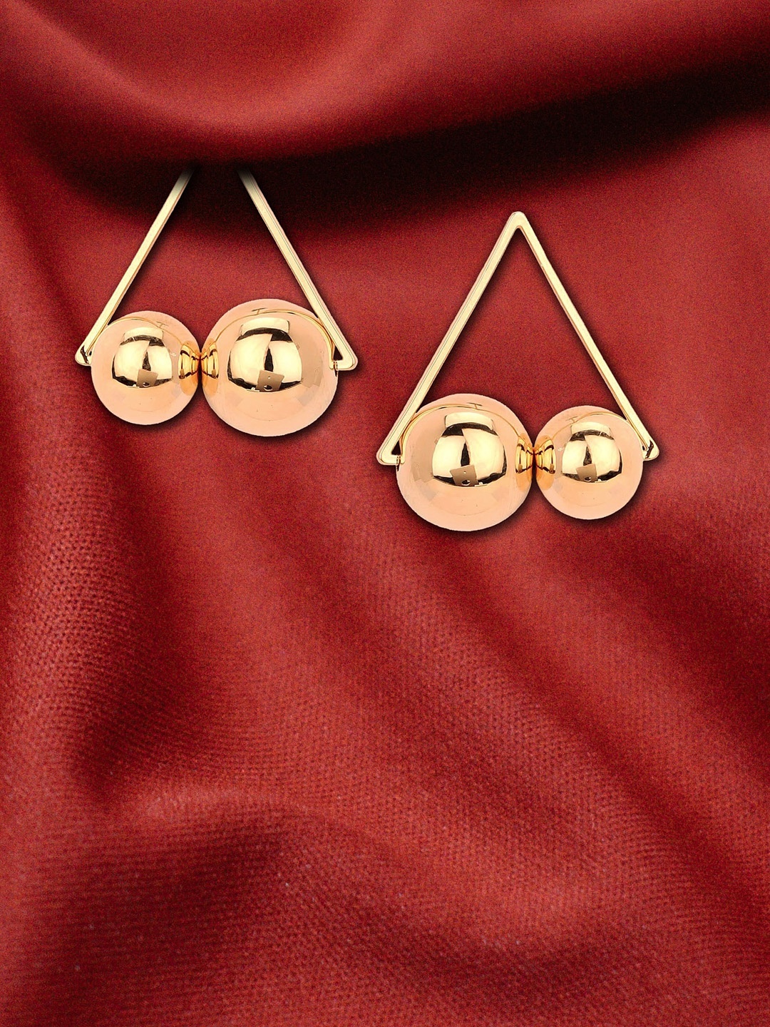 

DressBerry Gold-Plated Triangular Drop Earrings