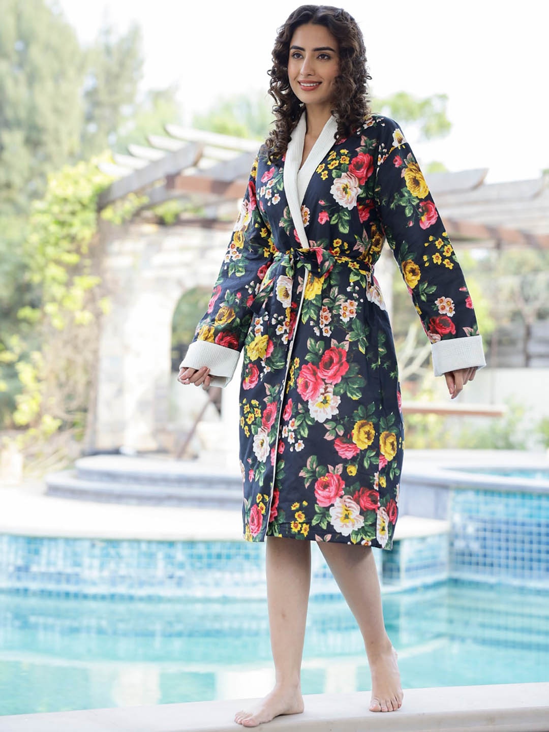 

SANSKRUTIHOMES Navy Blue & White Printed Comfort-Fit Bath Robe