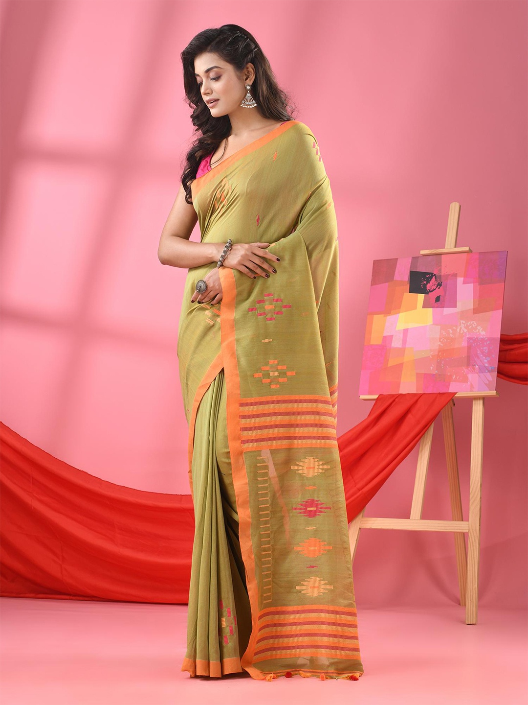 

Angoshobha Woven Design Pure Cotton Saree, Green