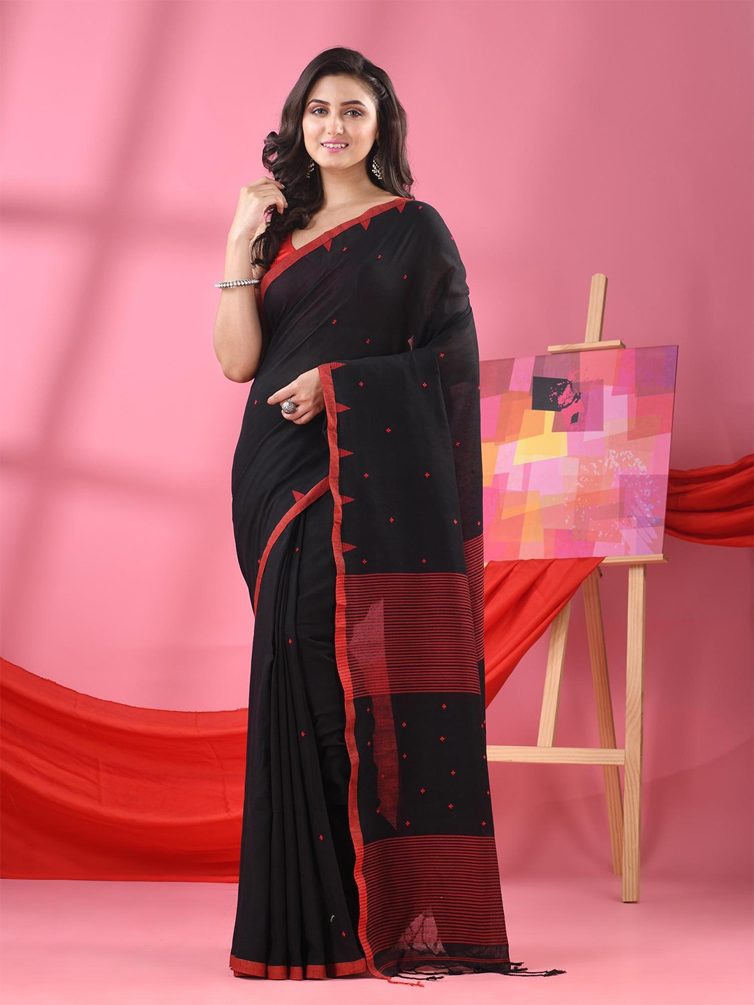 

Angoshobha Geometric Woven Design Pure Cotton Saree, Black