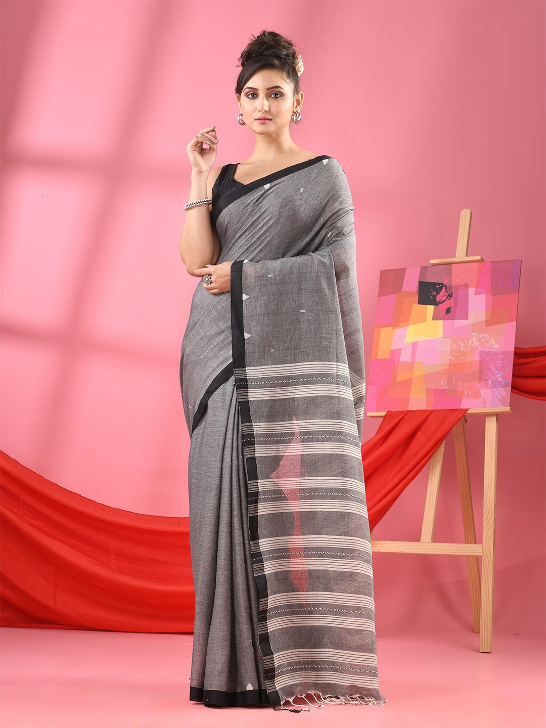 

Angoshobha Woven Design Pure Cotton Saree, Grey